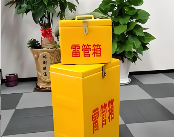 上蔡炸药箱雷管箱在运输过程中的注意事项