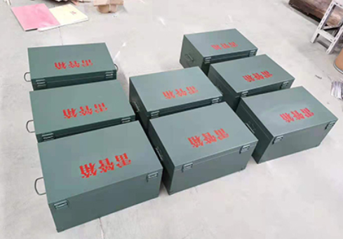 上蔡炸药箱和雷管箱一般是怎么存放的？
